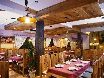 Etno Selo Herceg Hotel 4*